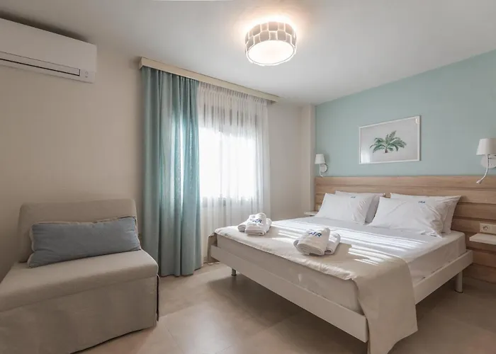 Arelia Beachfront Sea View Апартаменты Пефкохори