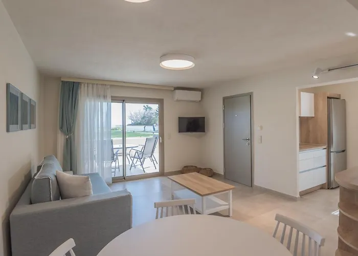 Arelia Beachfront Sea View